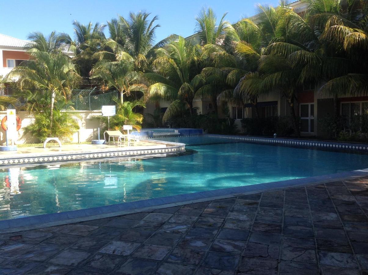 Lovely Apartment In Flic En Flac, Close To The Beach And All Amenities. ภายนอก รูปภาพ